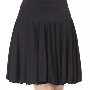 Norma Kamali skirt size 2XL Stretchy Fabric Elastic Waist Flared Pleated Black